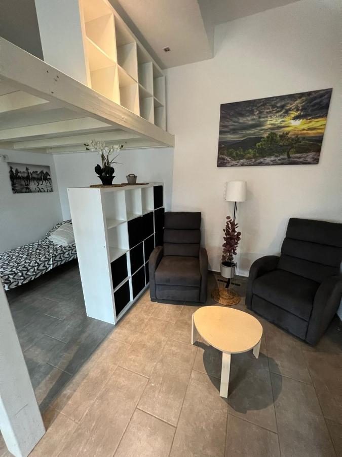 Viersen Schoene Apartments Am Duelkener Bahnhof Buitenkant foto