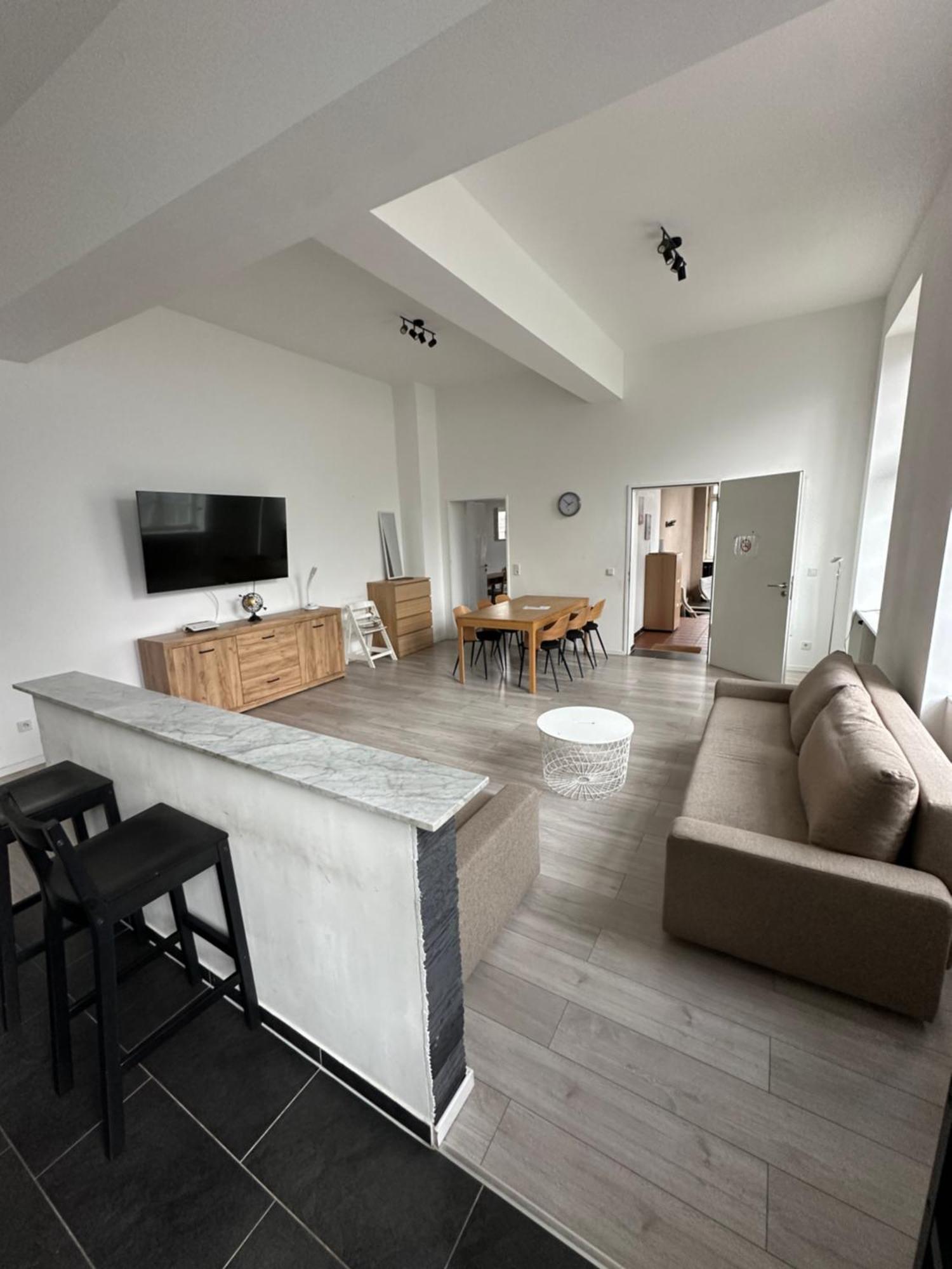 Viersen Schoene Apartments Am Duelkener Bahnhof Buitenkant foto